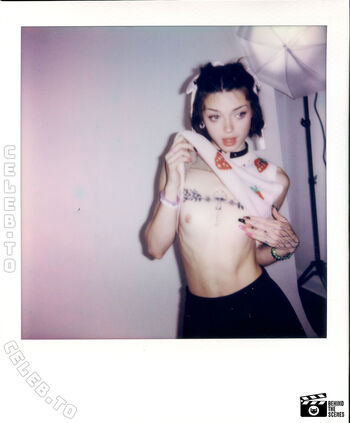 Shrooms q page leaked private photo uncensored HD quality