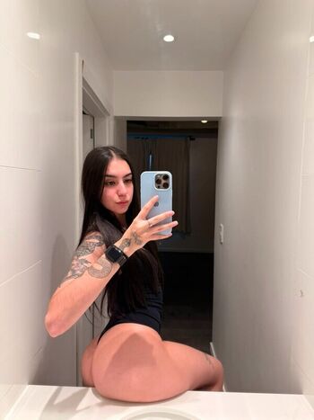 Shuuliax page leaked private photo uncensored HD quality
