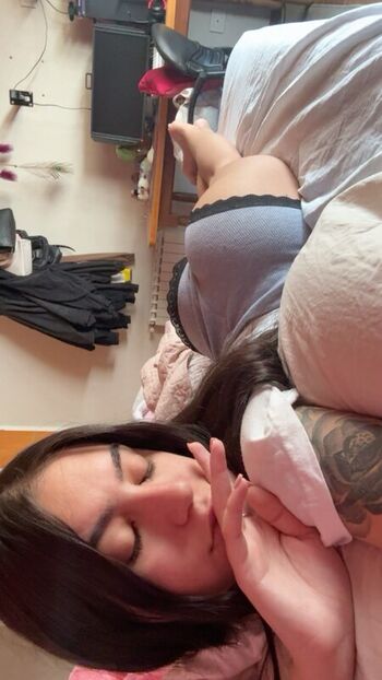 Shuuliax page leaked private photo uncensored HD quality