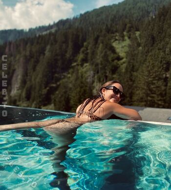 Simona obereder page leaked private photo uncensored HD quality