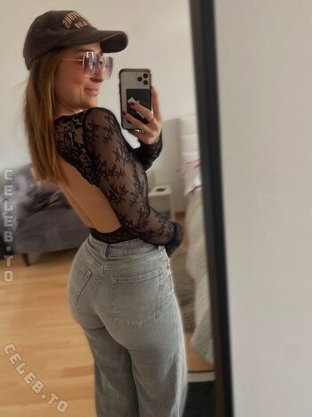 Simona obereder page leaked private photo uncensored HD quality
