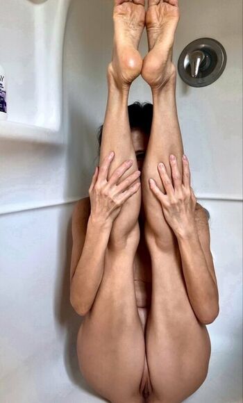 Skinhand page leaked private photo uncensored HD quality