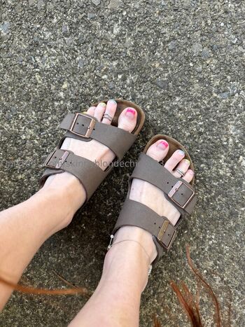 Skinnyblondechick leaked private photo uncensored HD quality