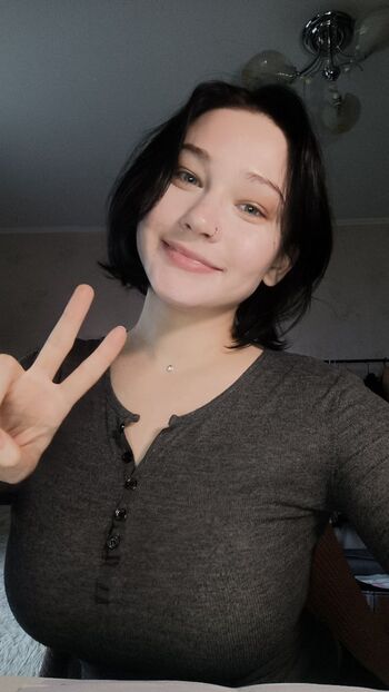 Sonyaployka leaked private photo uncensored HD quality