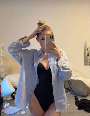 Sophiatiel leaked private photo uncensored HD quality
