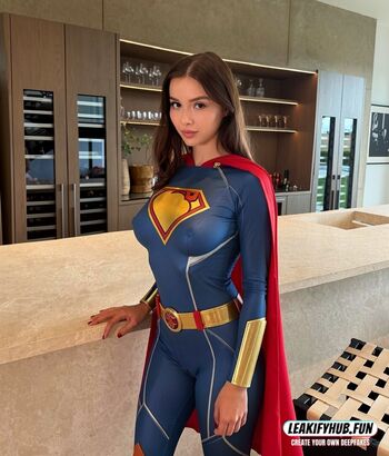 Sophie mudd  page leaked private photo uncensored HD quality