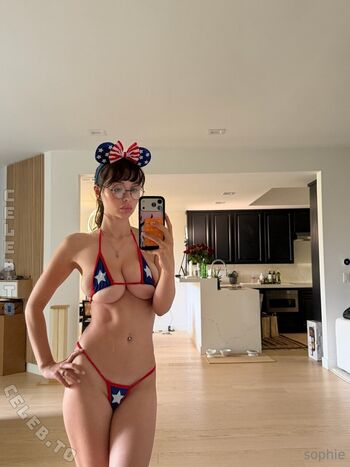 Sophie mudd  page leaked private photo uncensored HD quality