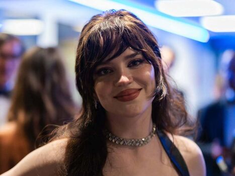 Sophie thatcher  page leaked private photo uncensored HD quality