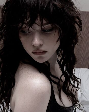 Sophie thatcher  page leaked private photo uncensored HD quality