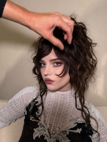 Sophie thatcher  page leaked private photo uncensored HD quality