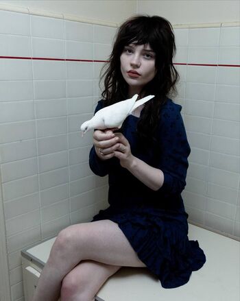 Sophie thatcher leaked private photo uncensored HD quality