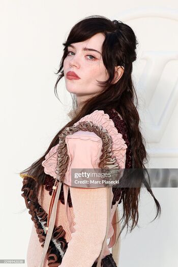 Sophie thatcher leaked private photo uncensored HD quality
