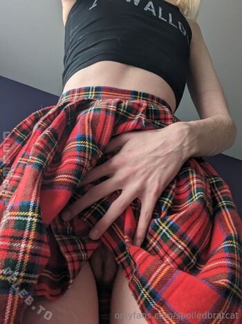 Spoiledbratcat page leaked private photo uncensored HD quality