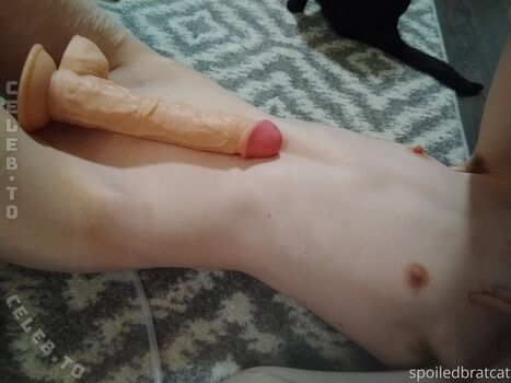 Spoiledbratcat page leaked private photo uncensored HD quality