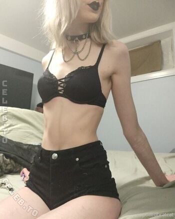 Spoiledbratcat page leaked private photo uncensored HD quality