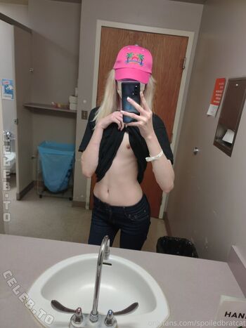 Spoiledbratcat page leaked private photo uncensored HD quality
