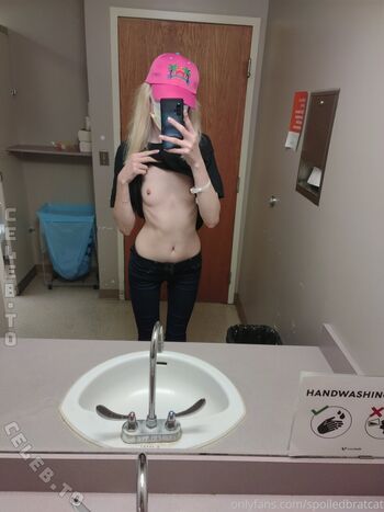 Spoiledbratcat page leaked private photo uncensored HD quality