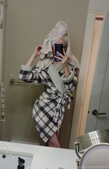 Spoiledbratcat page leaked private photo uncensored HD quality