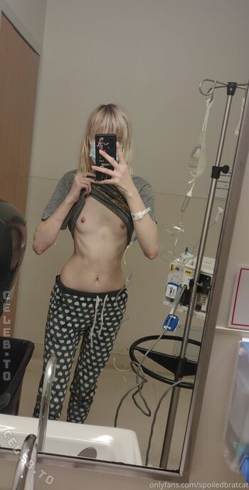 Spoiledbratcat page leaked private photo uncensored HD quality