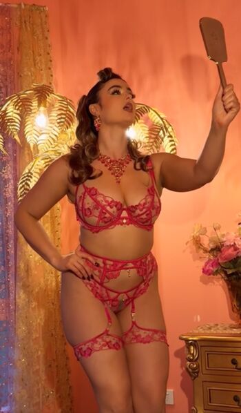 Stefania ferrario  page leaked private photo uncensored HD quality