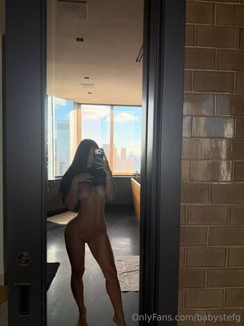 Stefanie knight  page leaked private photo uncensored HD quality