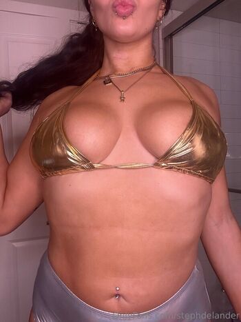Steph de lander page leaked private photo uncensored HD quality