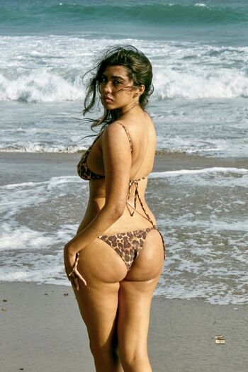 Sunya siddiqui leaked private photo uncensored HD quality