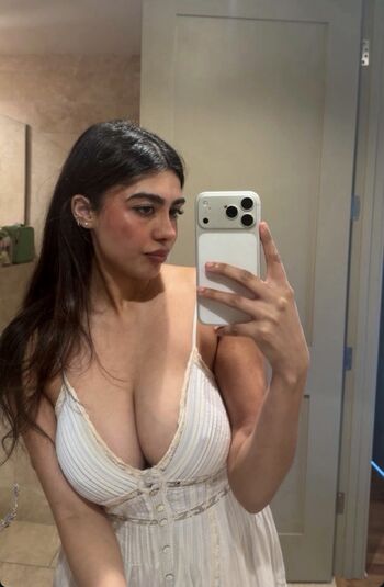 Sunya siddiqui leaked private photo uncensored HD quality