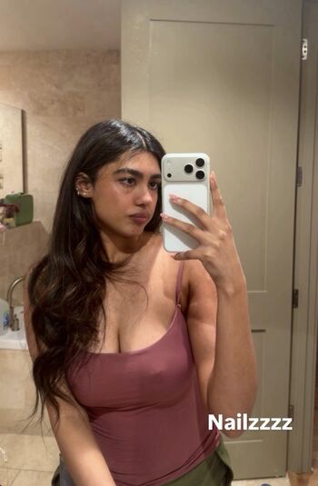Sunya siddiqui leaked private photo uncensored HD quality