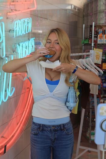 Sydney sweeney leaked private photo uncensored HD quality