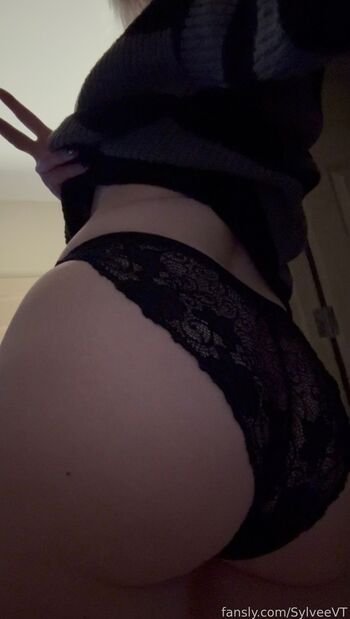 Sylveevt page leaked private photo uncensored HD quality