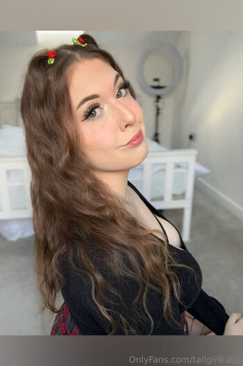 Tallbunnyy leaked private photo uncensored HD quality