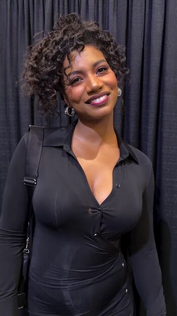 Taylor rooks leaked private photo uncensored HD quality