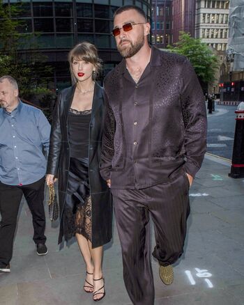 Taylor swift  page leaked private photo uncensored HD quality