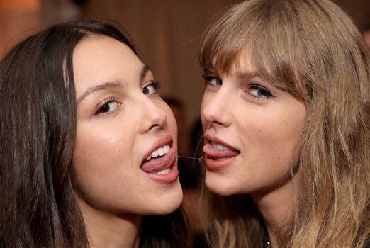 Taylor swift  page leaked private photo uncensored HD quality