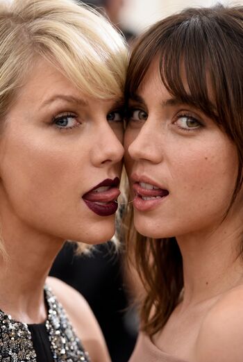 Taylor swift  page leaked private photo uncensored HD quality