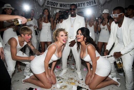 Taylor swift  page leaked private photo uncensored HD quality