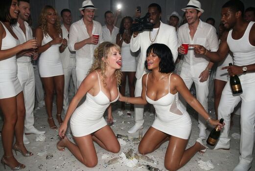 Taylor swift  page leaked private photo uncensored HD quality