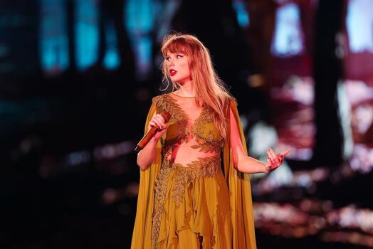 Taylor swift  page leaked private photo uncensored HD quality