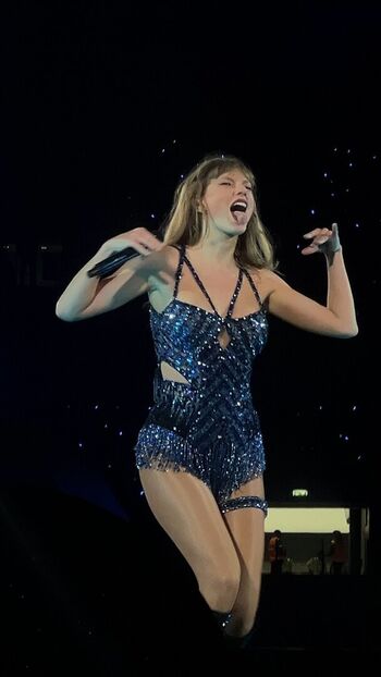 Taylor swift  page leaked private photo uncensored HD quality