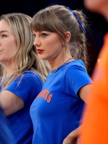 Taylor swift  page leaked private photo uncensored HD quality