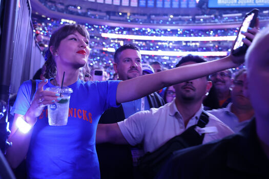 Taylor swift  page leaked private photo uncensored HD quality