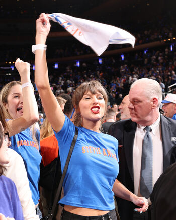 Taylor swift  page leaked private photo uncensored HD quality