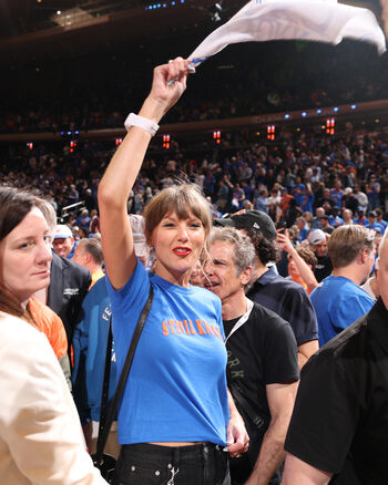 Taylor swift  page leaked private photo uncensored HD quality