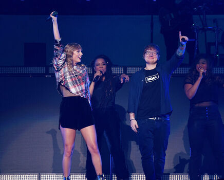 Taylor swift  page leaked private photo uncensored HD quality