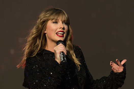 Taylor swift  page leaked private photo uncensored HD quality