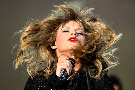 Taylor swift  page leaked private photo uncensored HD quality
