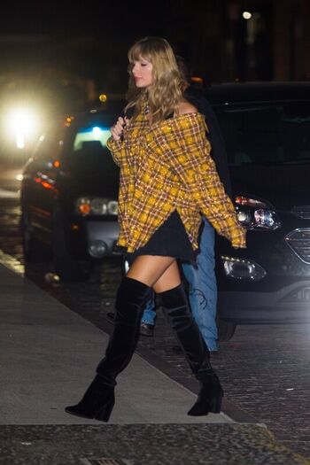 Taylor swift leaked private photo uncensored HD quality