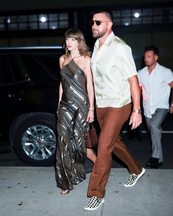 Taylor swift  page leaked private photo uncensored HD quality
