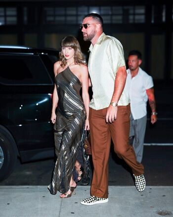 Taylor swift  page leaked private photo uncensored HD quality